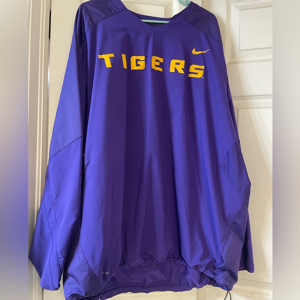 LSU Tigers pullovers (2 piece)